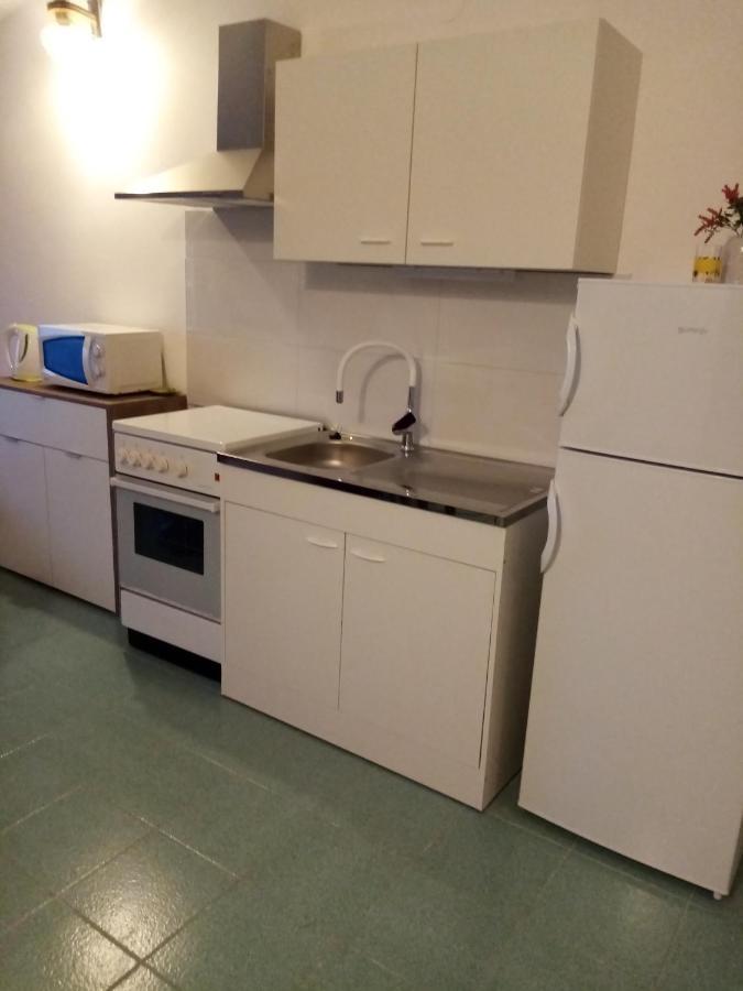 Apartmani Nikola Biograd Na Moru Luaran gambar