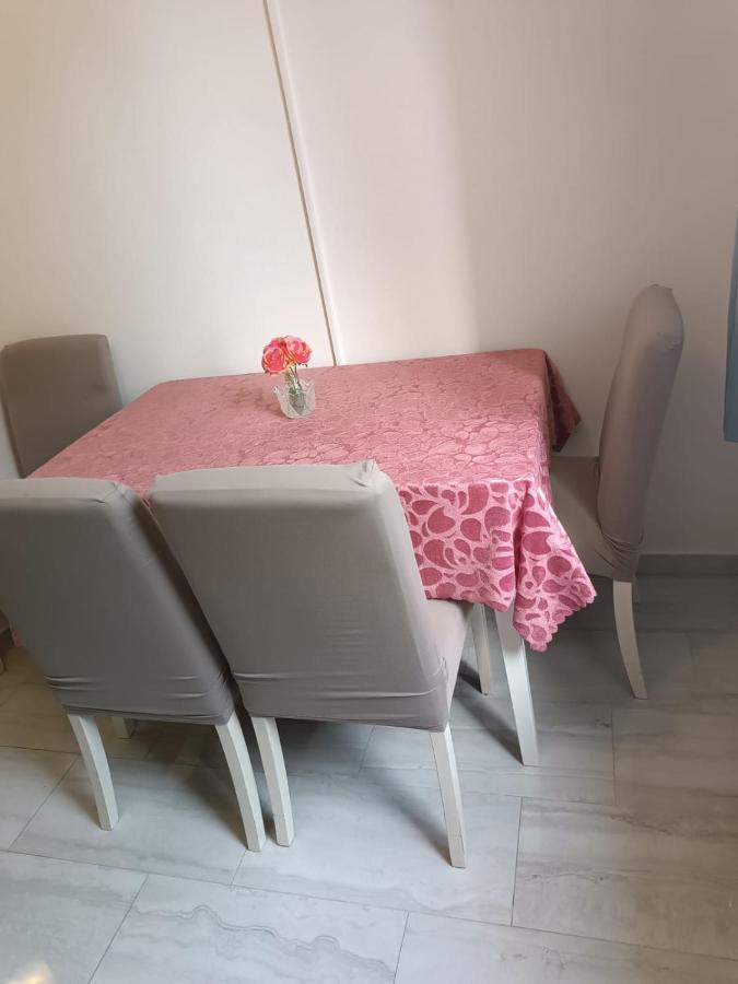 Apartmani Nikola Biograd Na Moru Luaran gambar