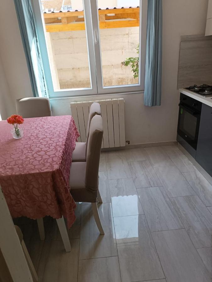 Apartmani Nikola Biograd Na Moru Luaran gambar