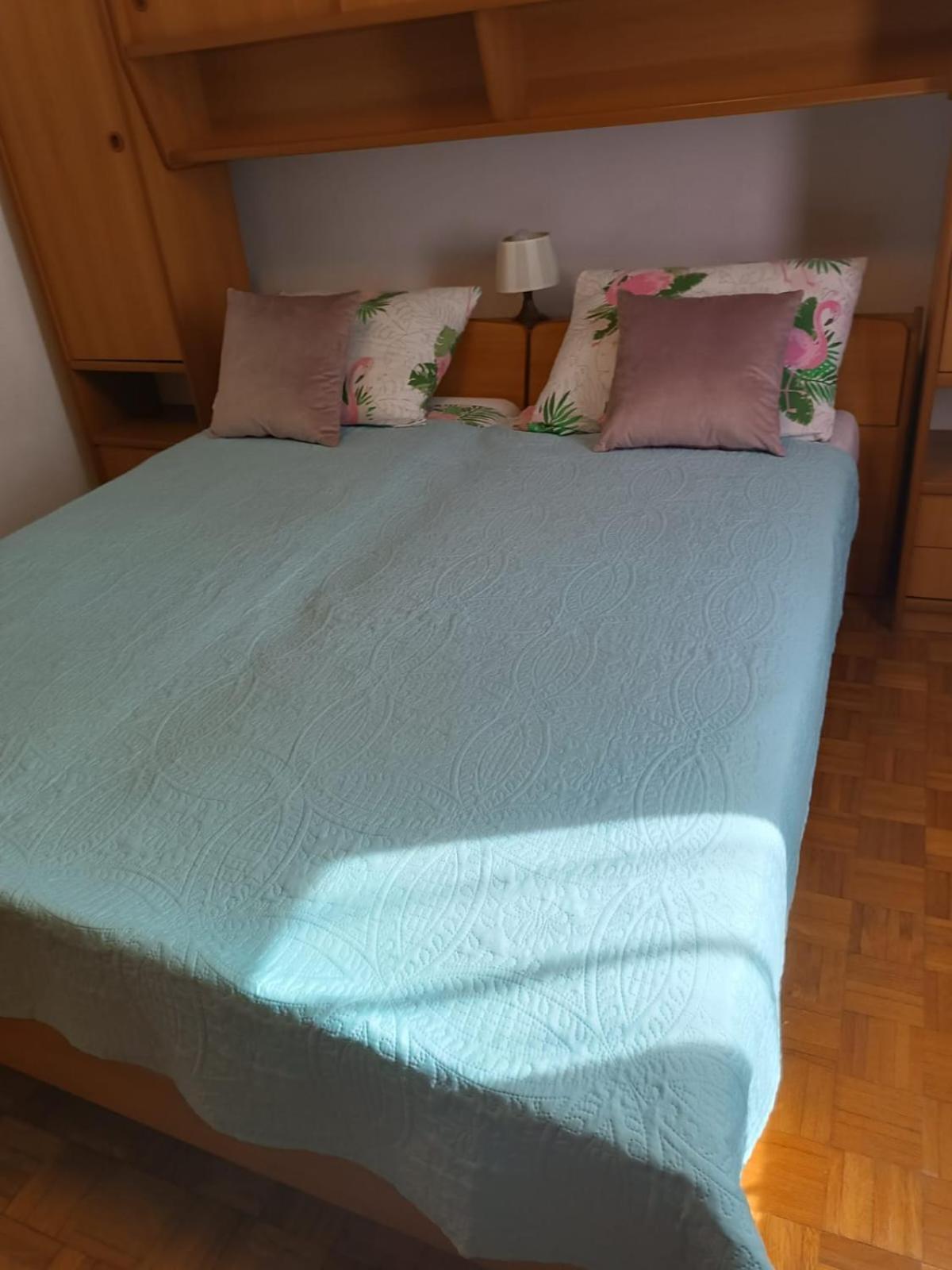 Apartmani Nikola Biograd Na Moru Luaran gambar