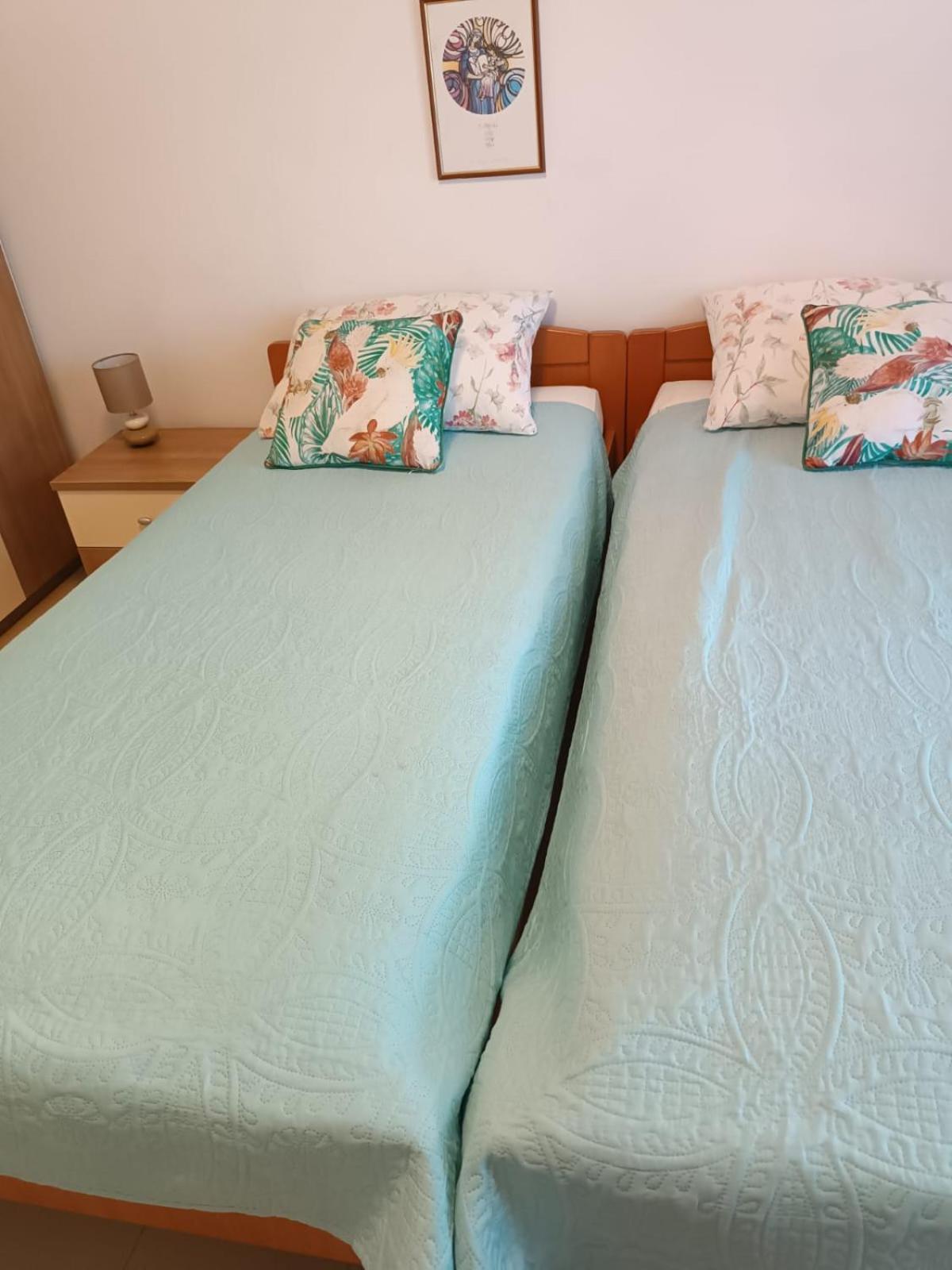 Apartmani Nikola Biograd Na Moru Luaran gambar