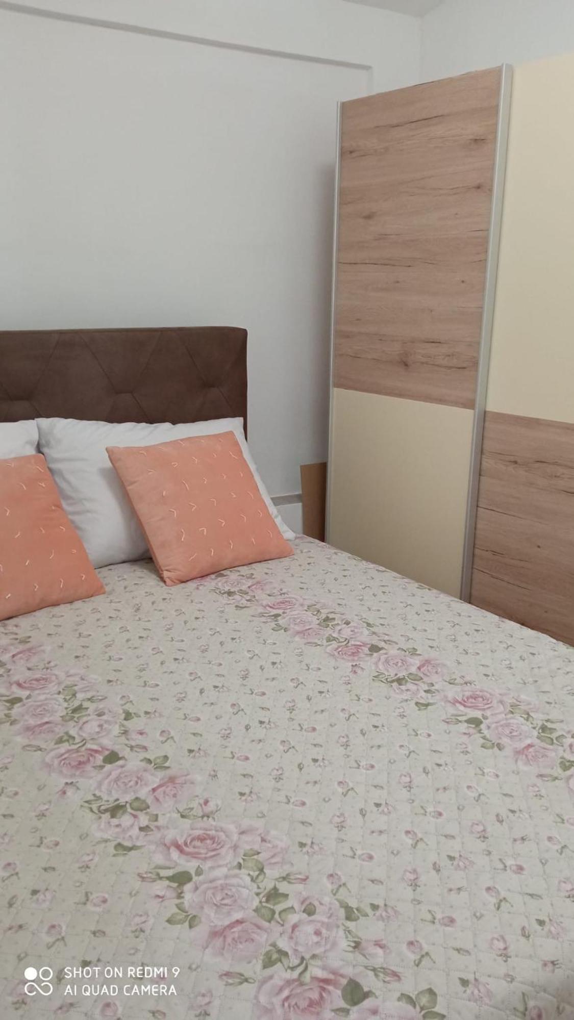 Apartmani Nikola Biograd Na Moru Luaran gambar