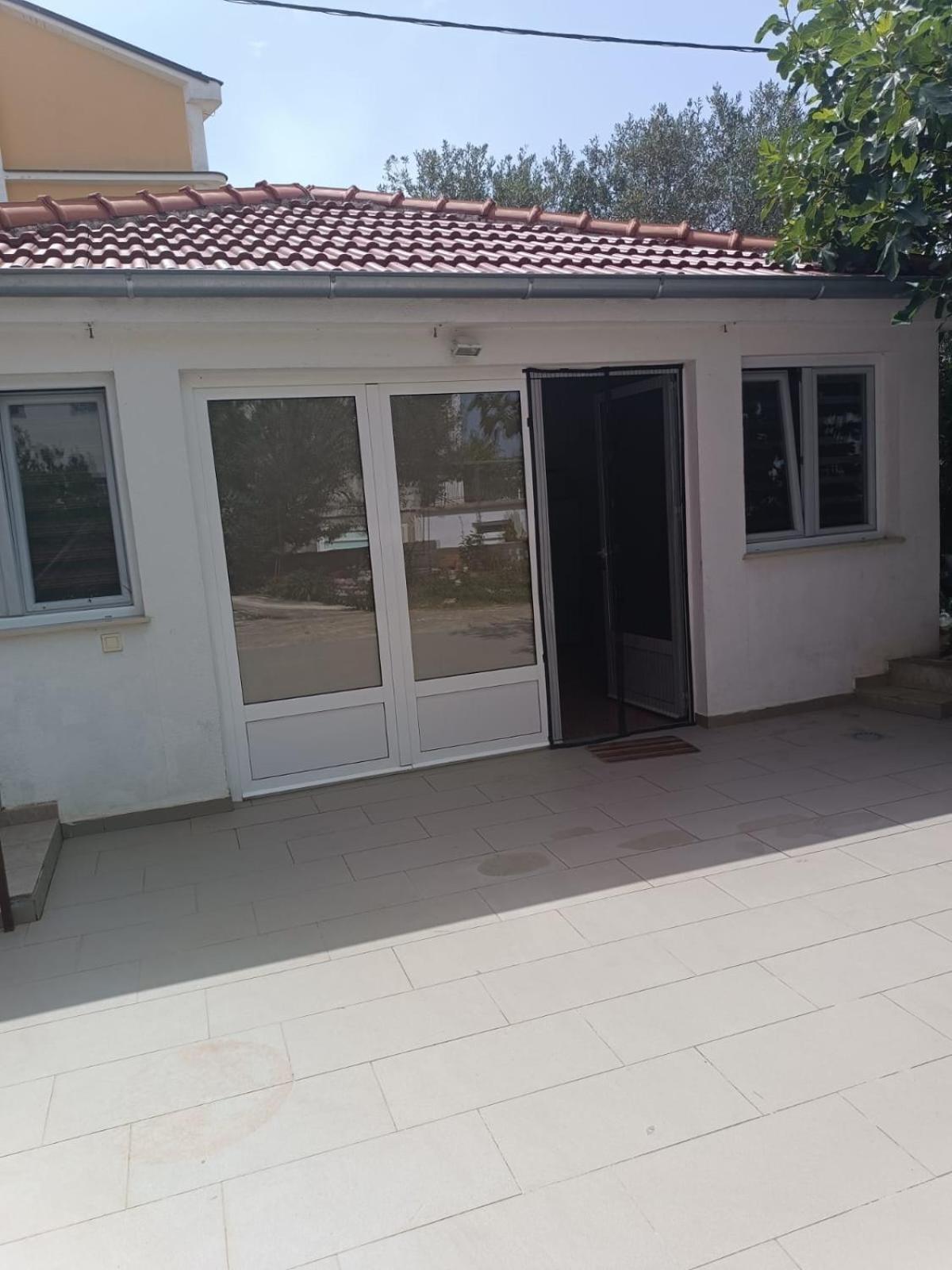 Apartmani Nikola Biograd Na Moru Luaran gambar
